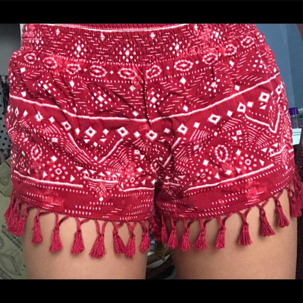 Forever 21 patterned flowy shorts
